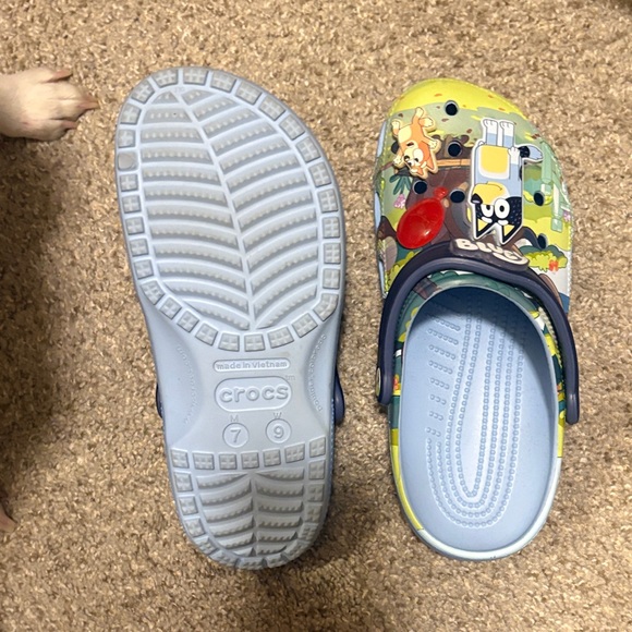 Bluey Crocs - Picture 2 of 2